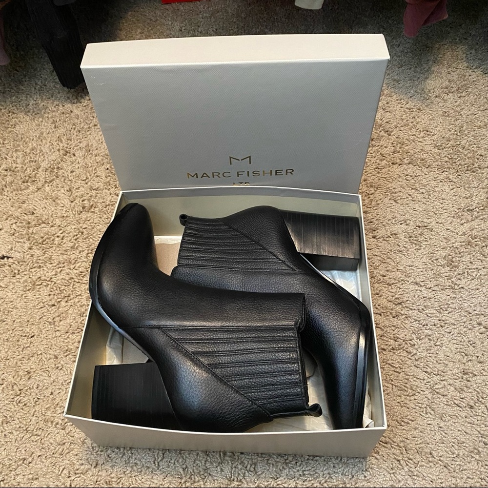 NWT Marc Fisher Alva black leather booties | sz 9 | in box